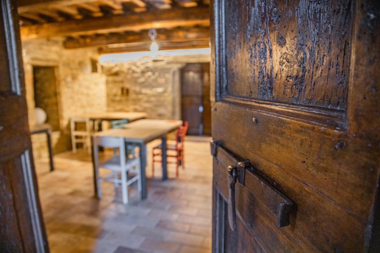Agriturismo Marcofrate, A Retreat In The Nature Valtopina Bagian luar foto