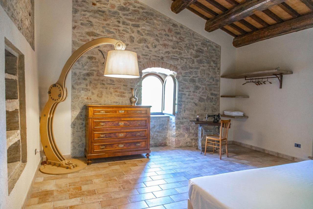 Agriturismo Marcofrate, A Retreat In The Nature Valtopina Bagian luar foto