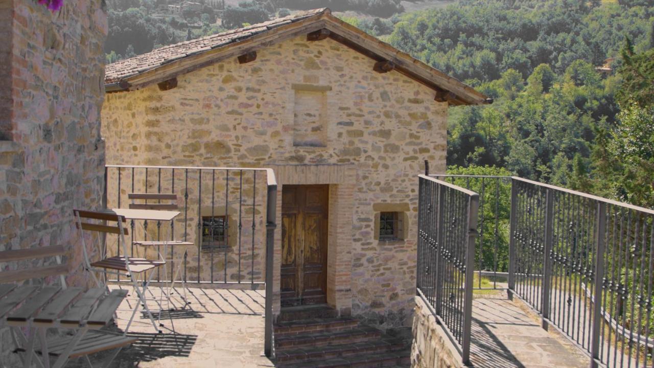 Agriturismo Marcofrate, A Retreat In The Nature Valtopina Bagian luar foto