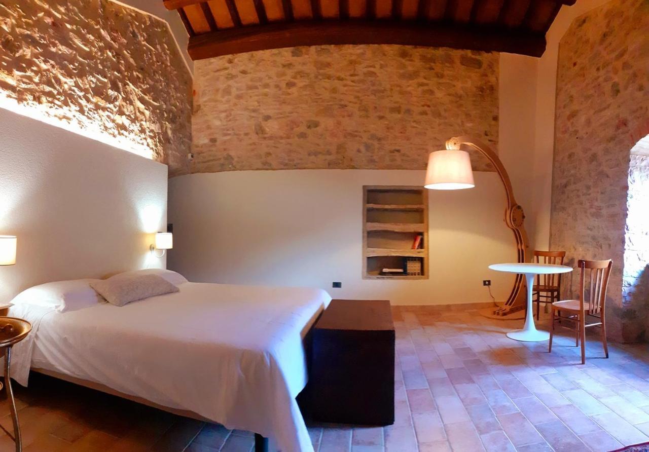 Agriturismo Marcofrate, A Retreat In The Nature Valtopina Bagian luar foto