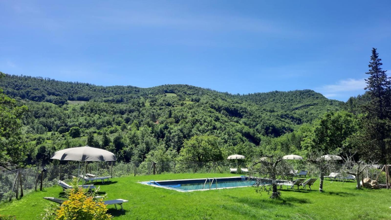 Agriturismo Marcofrate, A Retreat In The Nature Valtopina Bagian luar foto